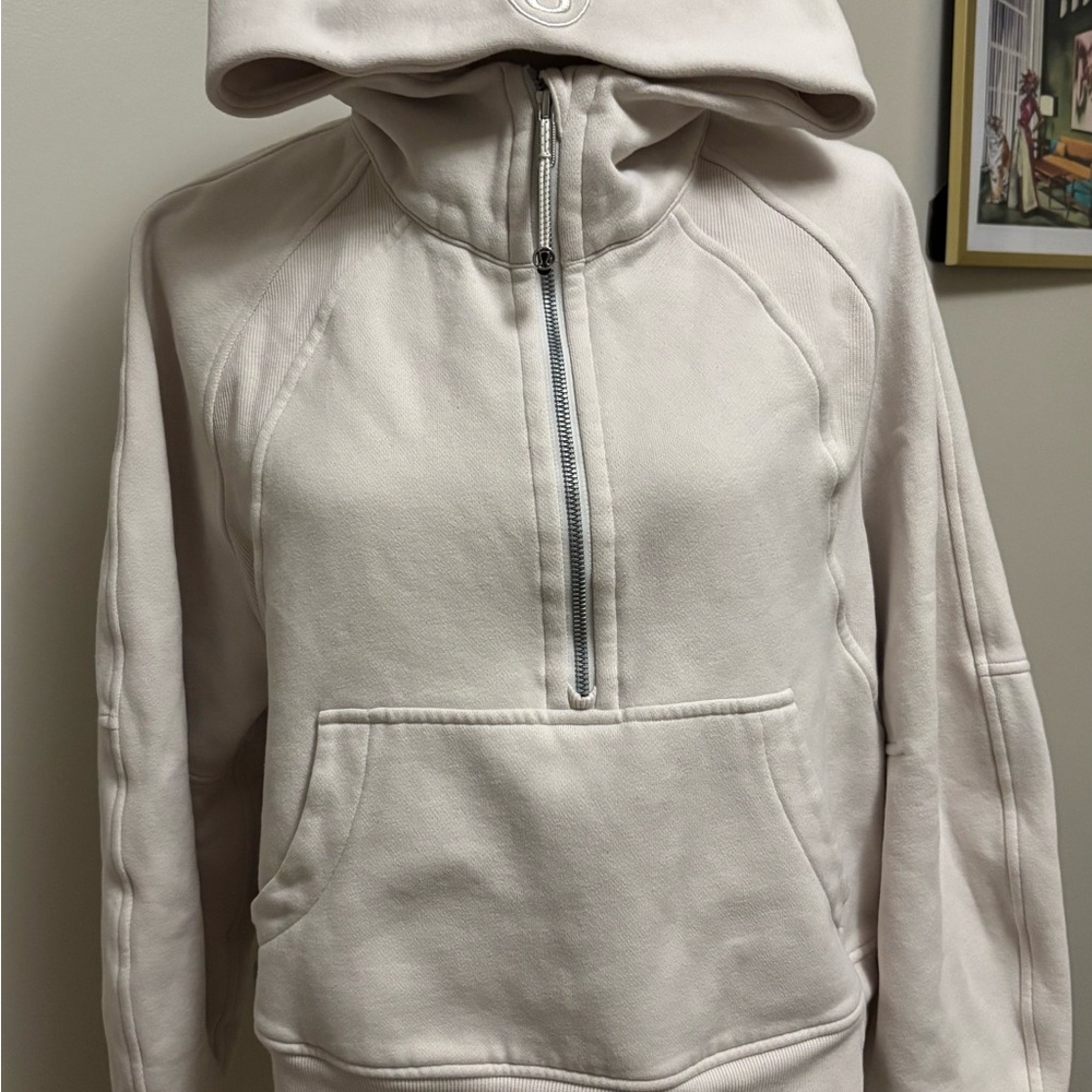 Lululemon Athletica cropped half zip scuba sweatshirt